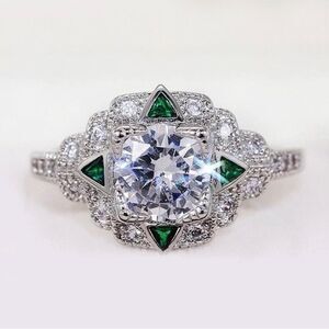 The Emerald stunner engagement ring in 925 and lab created stones sz6